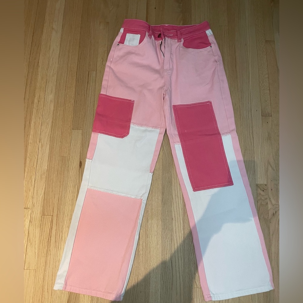 Pink jeans that will make you POP!